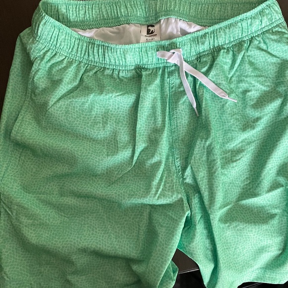 NWOT Bearbottom Stretch Swim Shorts 7" - Picture 1 of 5